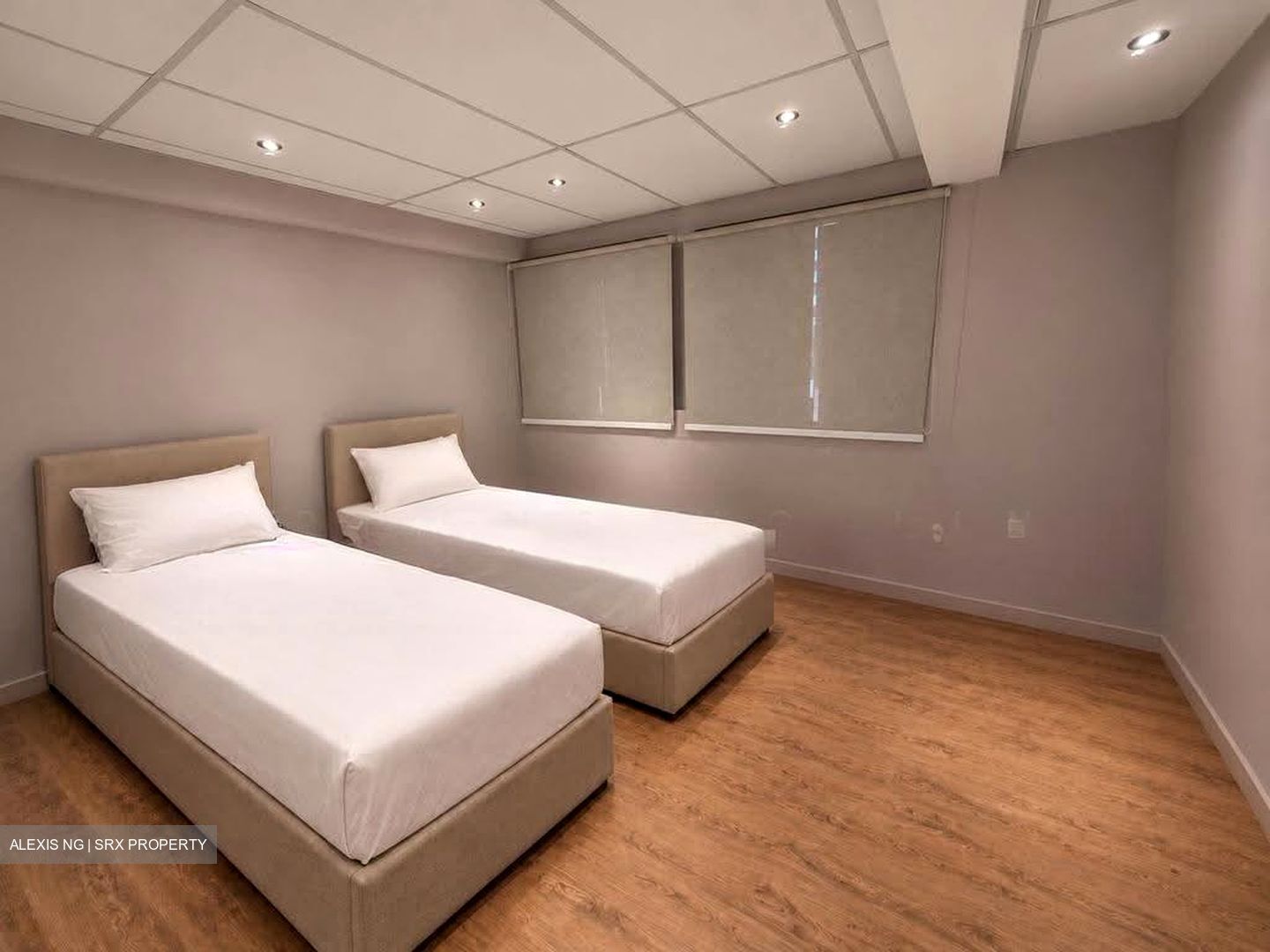 Toa Payoh Central (D12), Shop House #635869971